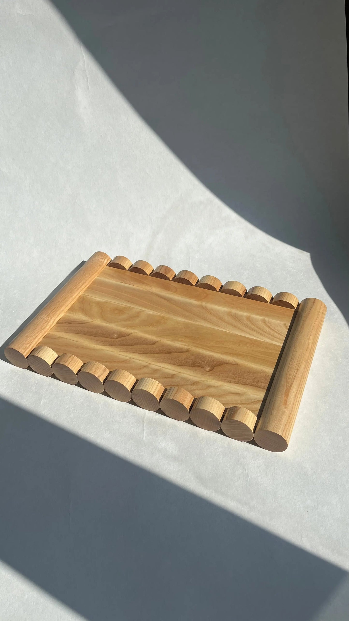 Q54 - Plateau de Service en Bois de Frêne Que du Bois Atelier