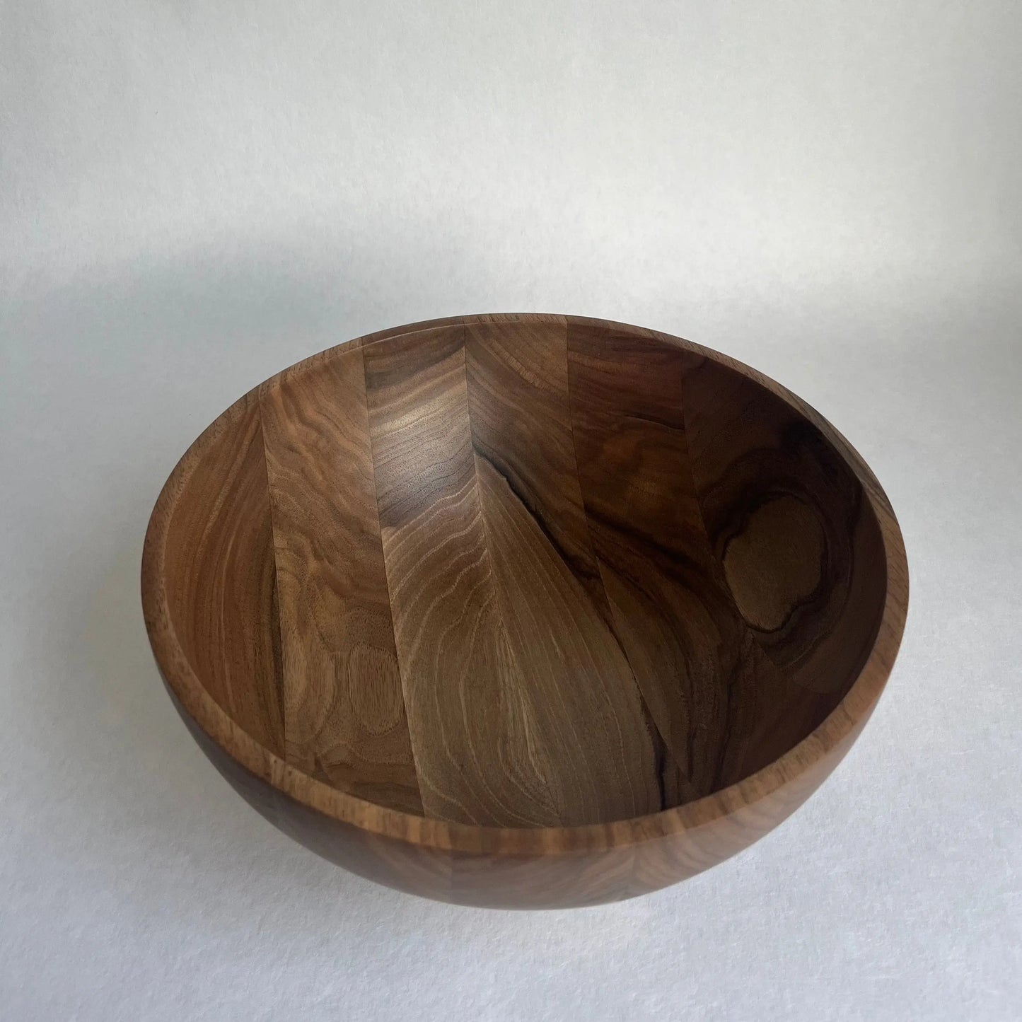 Que001- saladier en bois de noyer Que du Bois Atelier