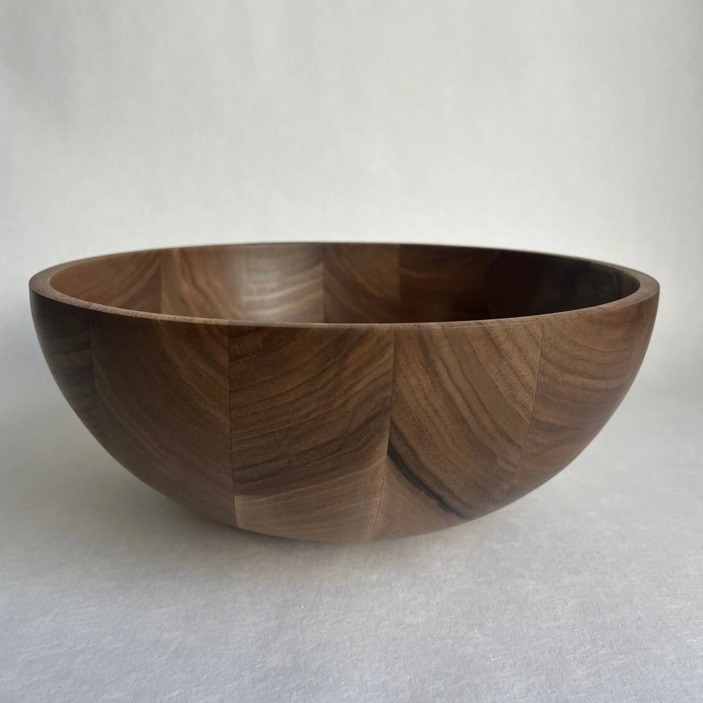 Que001- saladier en bois de noyer Que du Bois Atelier