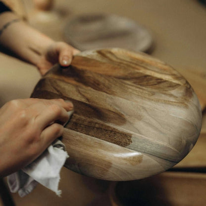 Ajlen - assiette en bois de noyer - Que du Bois Atelier