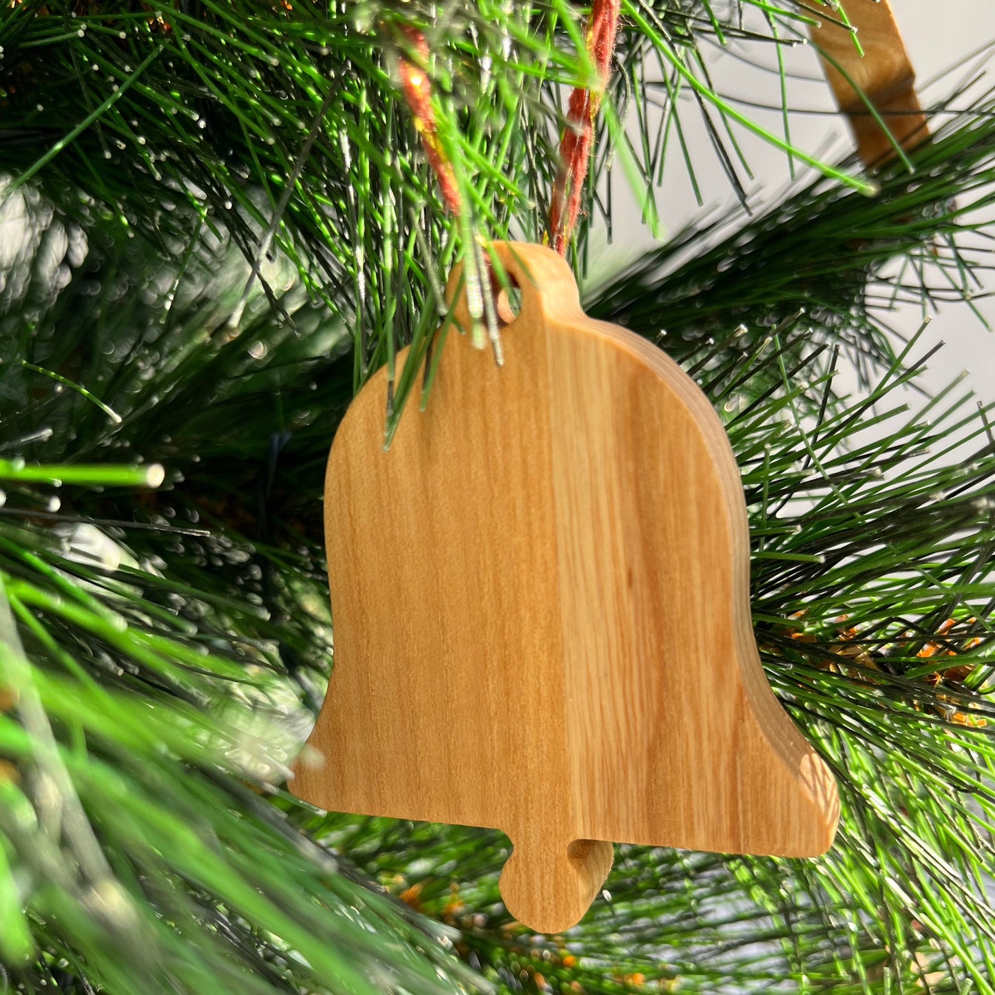 Lot de 10 Décorations pour Sapin de Noël en Bois de Frêne Faites à la Main Que du Bois Atelier