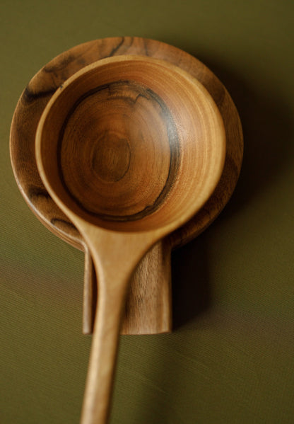 Q84 - Cuillère en noyer ou cerisier de qualité supérieure Que du Bois Atelier