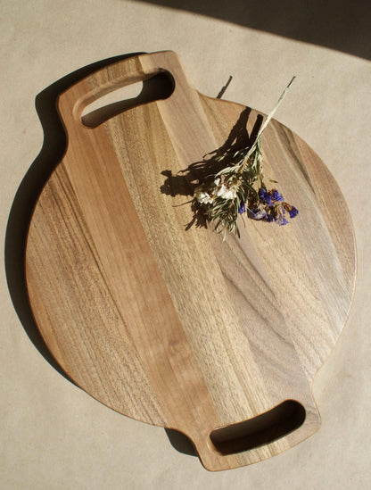 Que07- La planche en bois pour découper et servir Que du Bois Atelier
