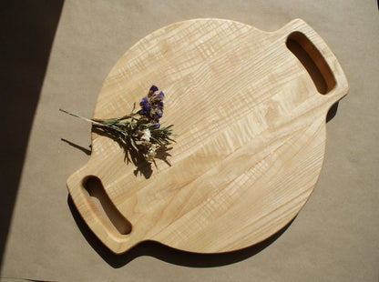 Que07- La planche en bois pour découper et servir Que du Bois Atelier